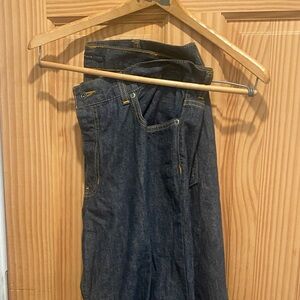 Van Heusen dark wash jeans with stich design